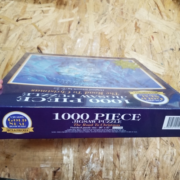1995 The Road to Christmas 1000 Piece Jigsaw Puzzle Glow in the Dark 20” x 27” - Picture 6 of 12